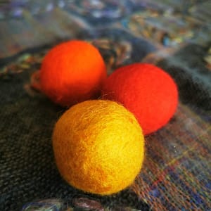 Friendsheep® Wolballen voor kleine pups Orange crush